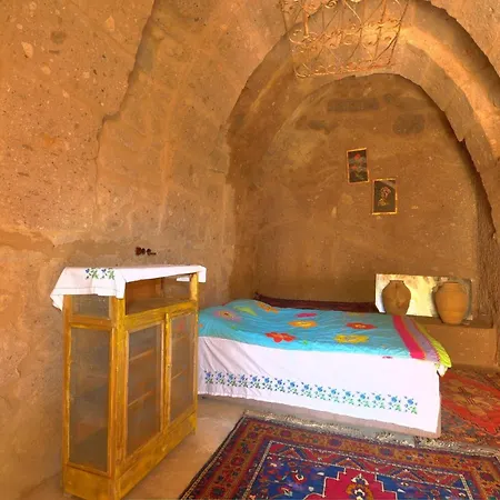 Belisirma Cave * Aksaray