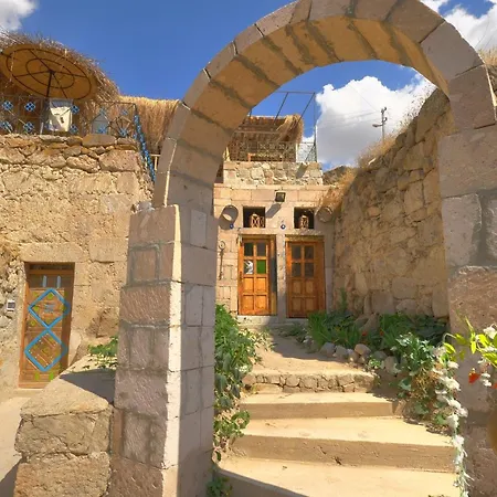 מלון Belisirma Cave