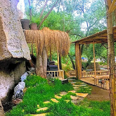 Hotel Belisirma Cave