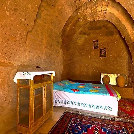 Belisirma Cave * Aksaray