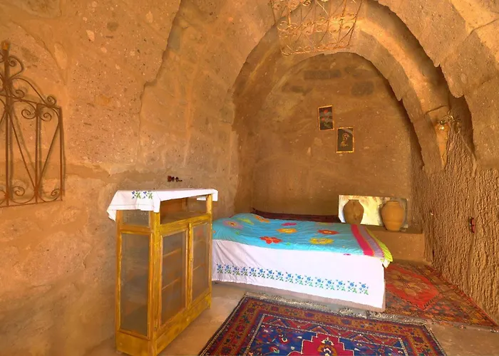 Belisirma Cave ホテル グザルユルト