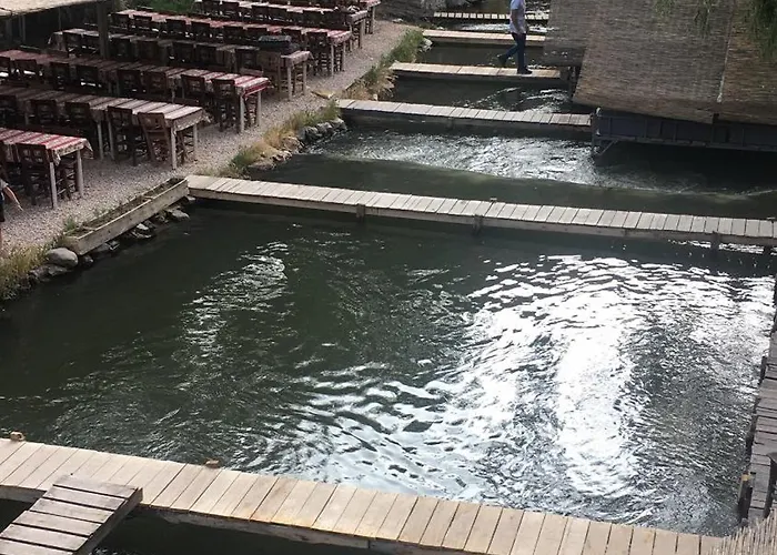 Belisirma Cave ホテル グザルユルト