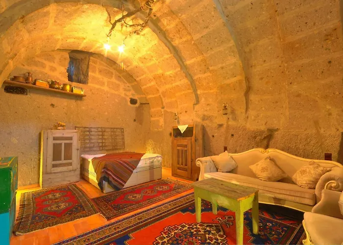 Belisirma Cave グザルユルト