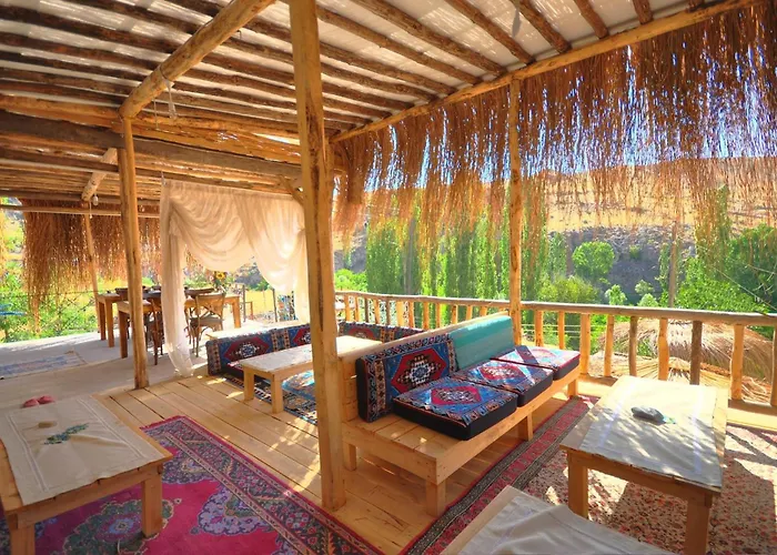 Belisirma Cave ホテル グザルユルト